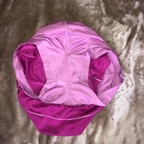 Fuscia Reebok Shorts, Size XL - Picture 7 of 7